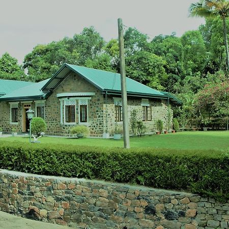 אלה Sithara Estate Bungalow מראה חיצוני תמונה