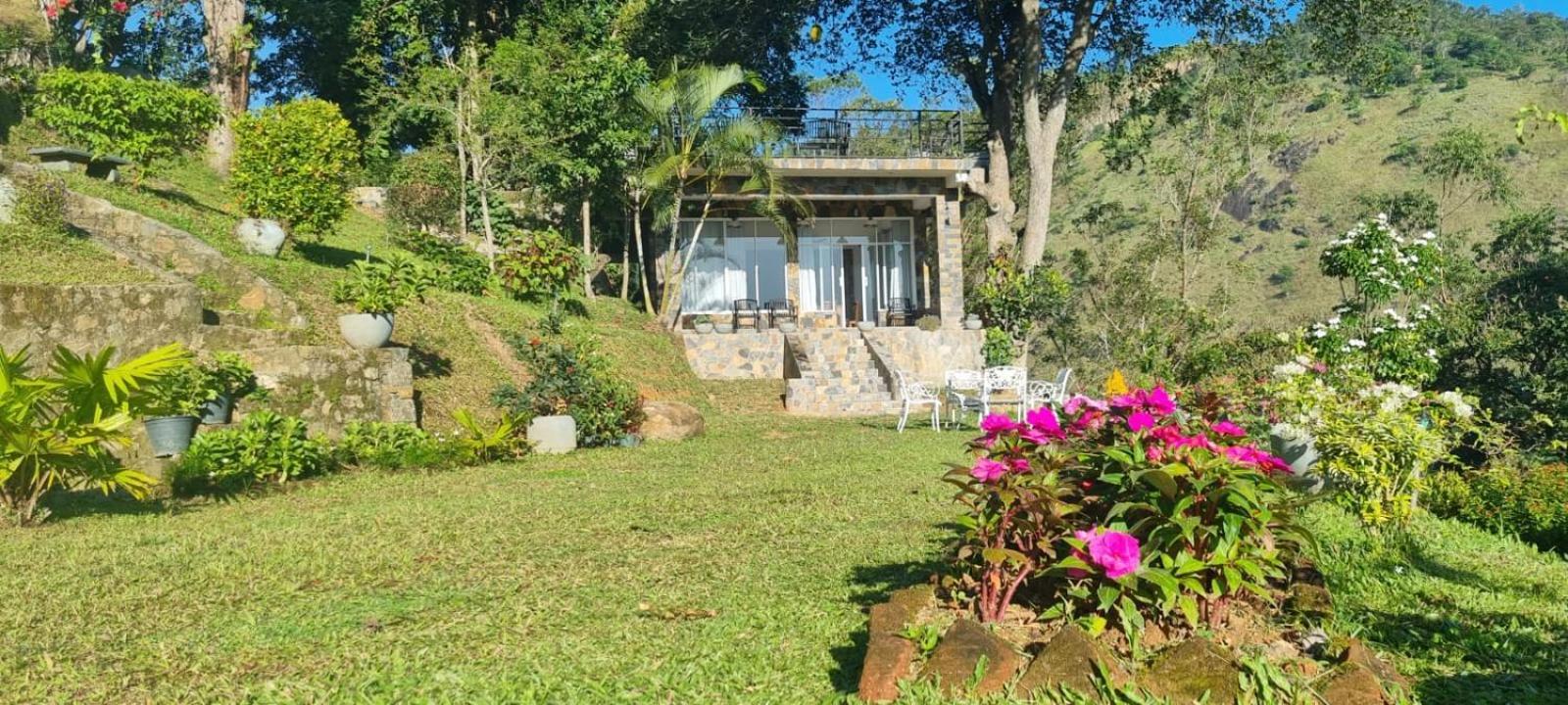 אלה Sithara Estate Bungalow מראה חיצוני תמונה