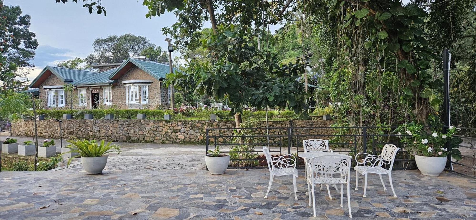 אלה Sithara Estate Bungalow מראה חיצוני תמונה