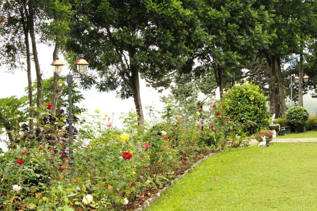 אלה Sithara Estate Bungalow מראה חיצוני תמונה